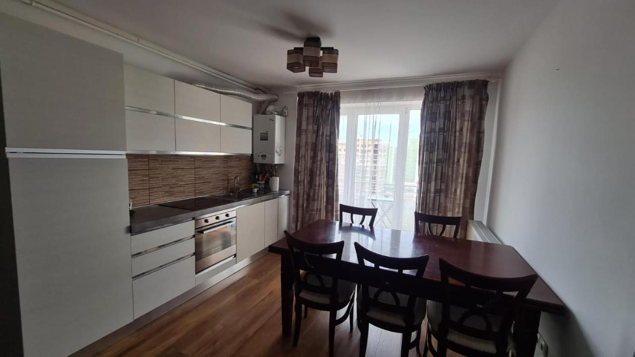 Ferienwohnung Apartament Mirubias Brașov Exterior foto